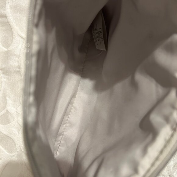 Dior makeup bag - Picture 3 of 3